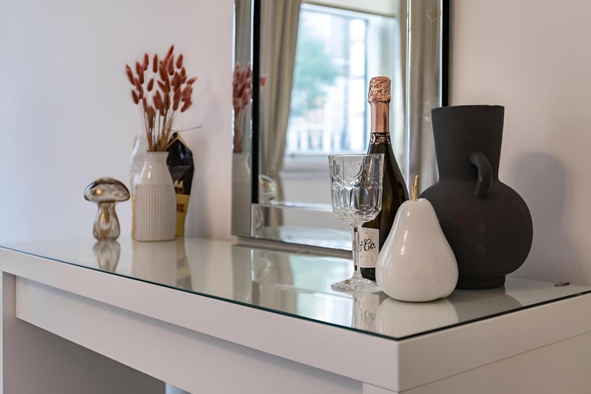 Luxury London 3 Bedroom Duplex With Pool Table - 4Hs Eksteriør bilde