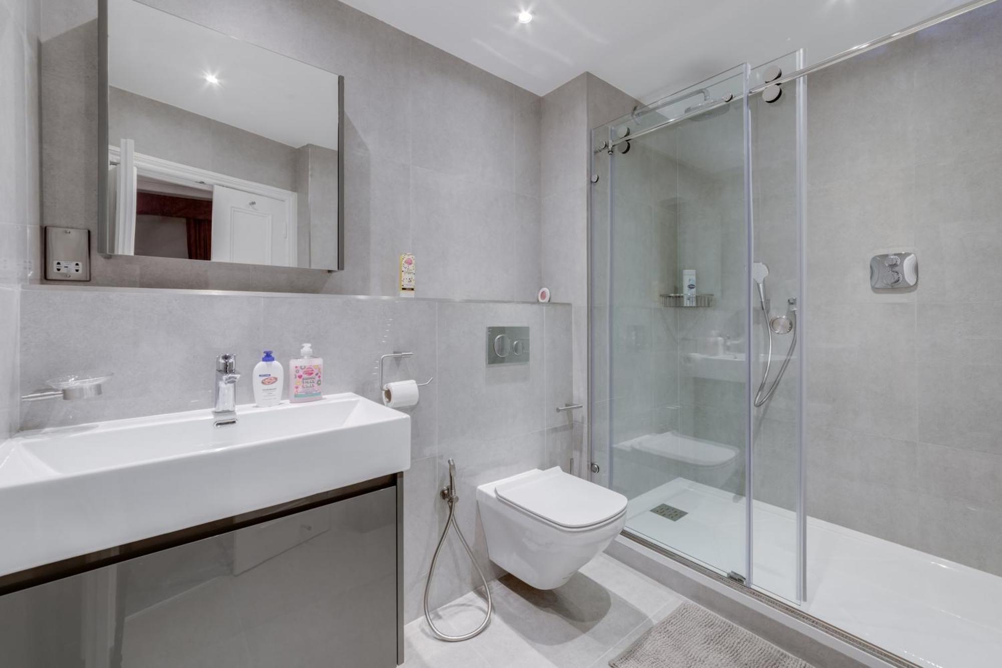 Luxury London 3 Bedroom Duplex With Pool Table - 4Hs Eksteriør bilde