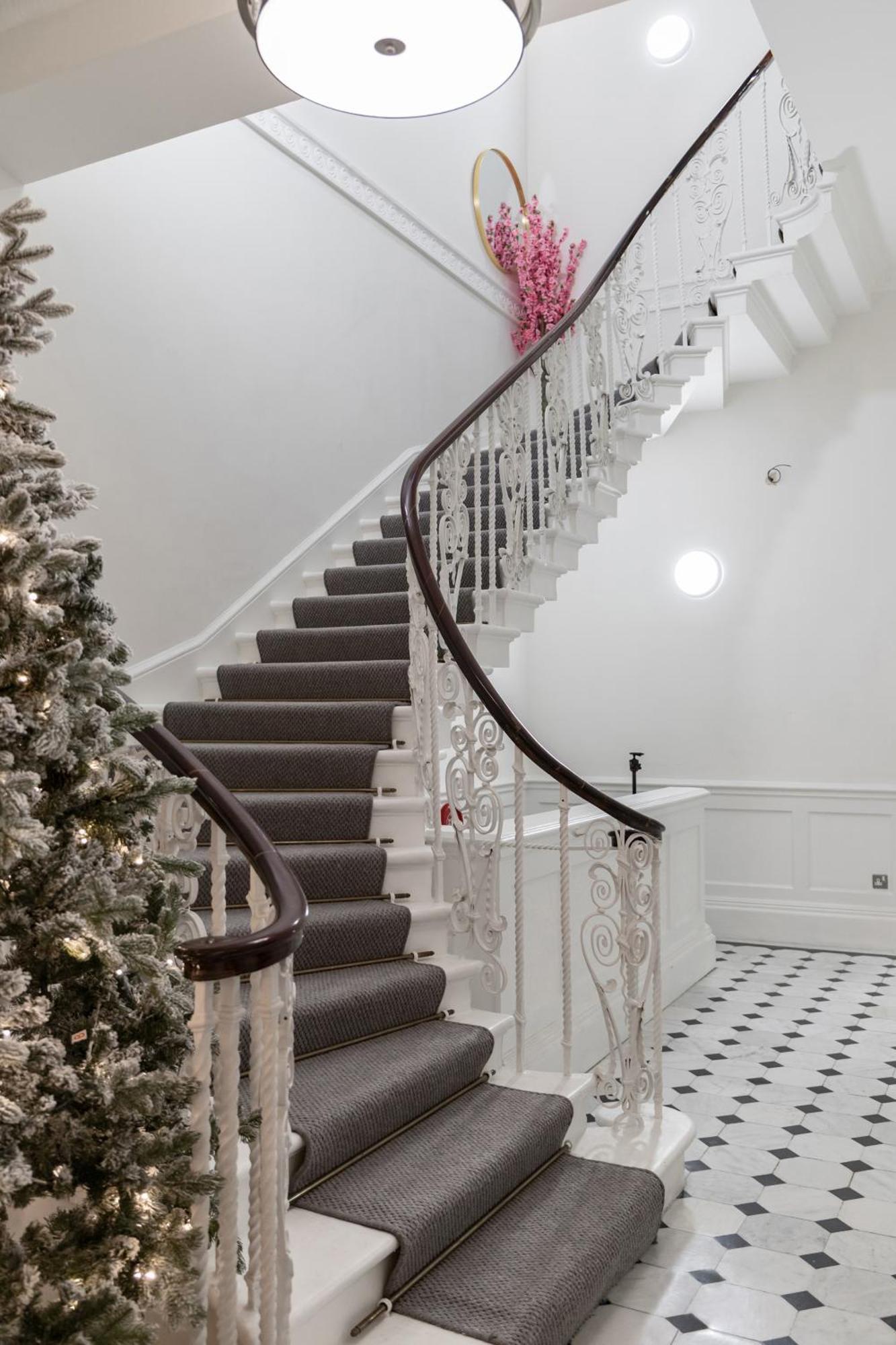 Luxury London 3 Bedroom Duplex With Pool Table - 4Hs Eksteriør bilde